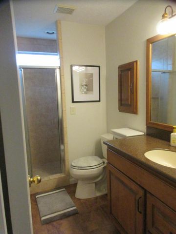 1076 Hampshire Place, Florence, KY 41042