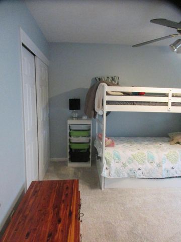 1076 Hampshire Place, Florence, KY 41042