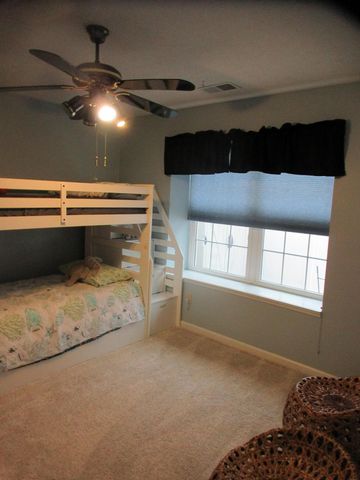 1076 Hampshire Place, Florence, KY 41042