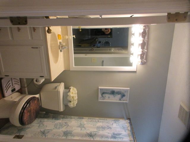 1076 Hampshire Place, Florence, KY 41042