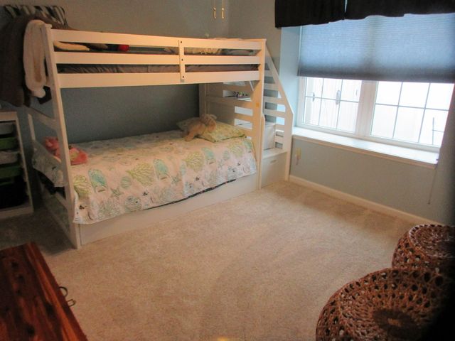 1076 Hampshire Place, Florence, KY 41042