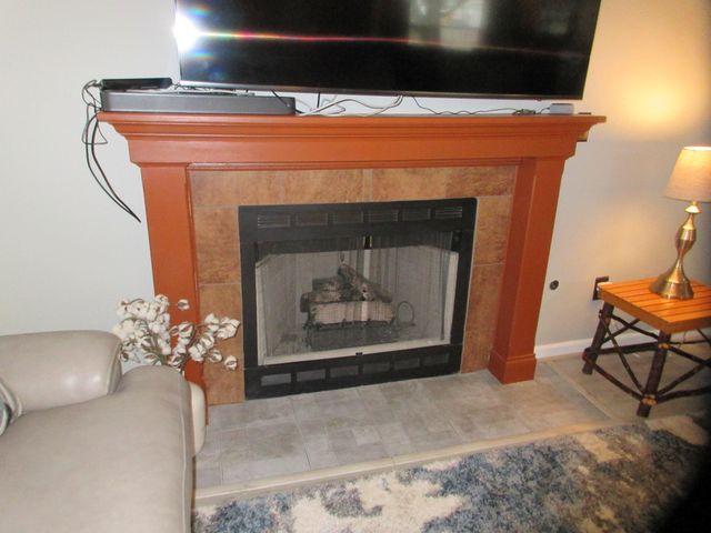 1076 Hampshire Place, Florence, KY 41042