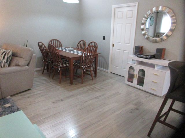 1076 Hampshire Place, Florence, KY 41042