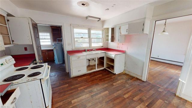 515 Pocahontas PL, Hampton, VA 23661