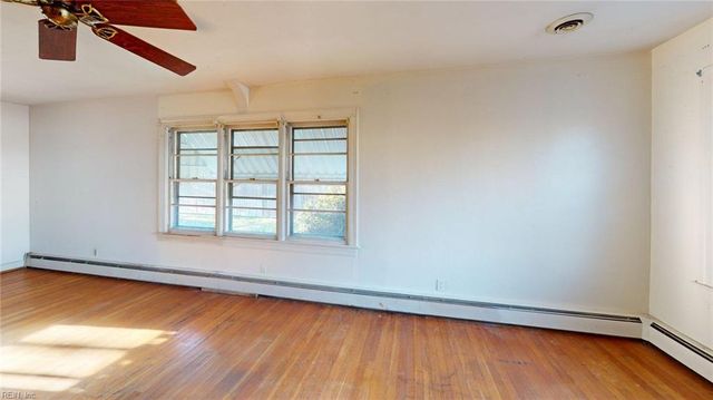 515 Pocahontas PL, Hampton, VA 23661