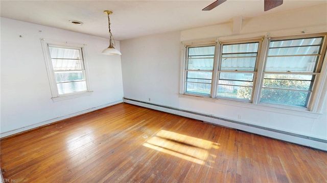 515 Pocahontas PL, Hampton, VA 23661