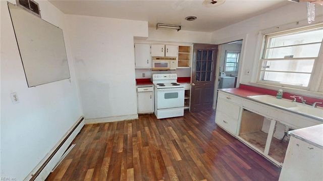 515 Pocahontas PL, Hampton, VA 23661