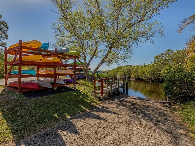 106 ISLAND POINT ROAD, North Port, FL 34287
