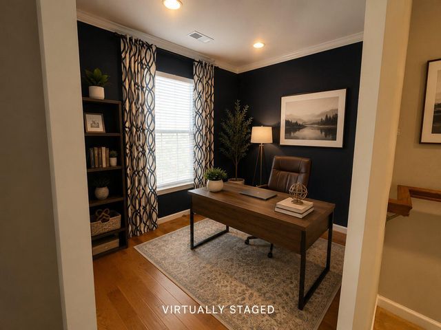 8195 FALLS GROVE DR, Manassas, VA 20111