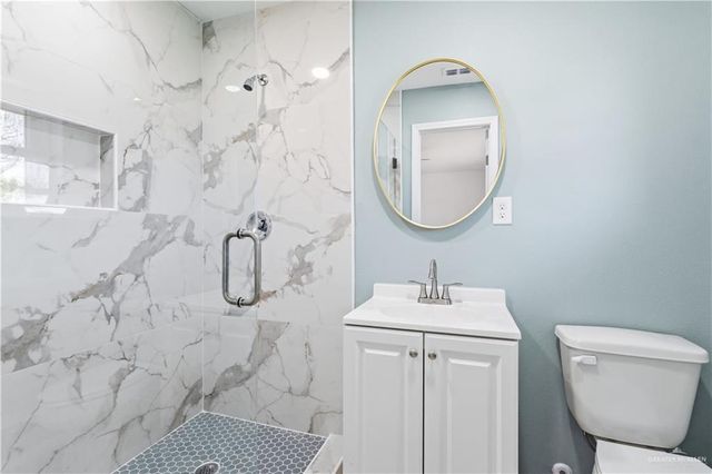 411 E Austin Avenue, Alamo, TX 78516