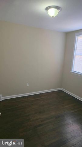 8004 GRAY HAVEN RD, Dundalk, MD 21222