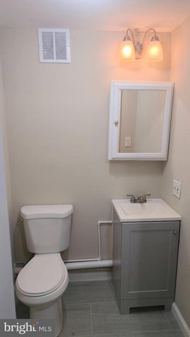 8004 GRAY HAVEN RD, Dundalk, MD 21222