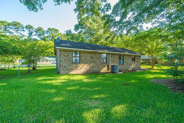 307 Umbria Drive, Summerville, SC 29486