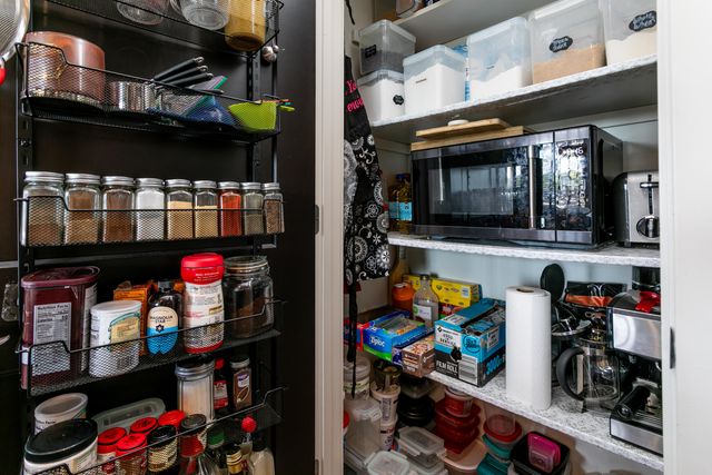 1644 SPRING MOUNTAIN DR, Columbia, MO 65201