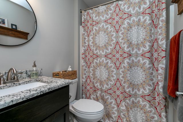 1644 SPRING MOUNTAIN DR, Columbia, MO 65201