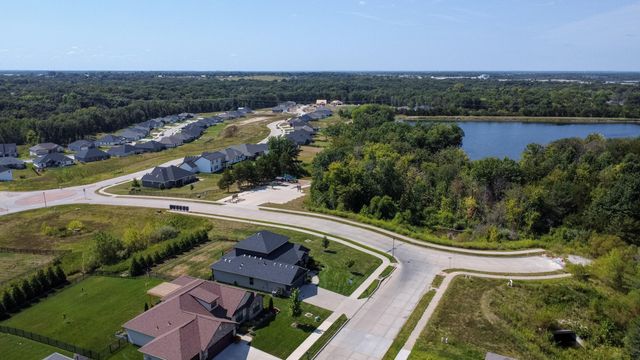 1644 SPRING MOUNTAIN DR, Columbia, MO 65201