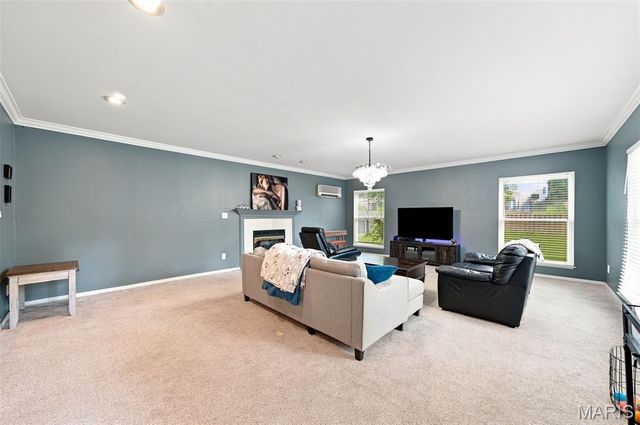 1042 Remington Oaks Court, Fenton, MO 63026