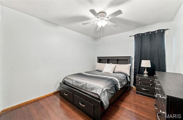 1042 Remington Oaks Court, Fenton, MO 63026