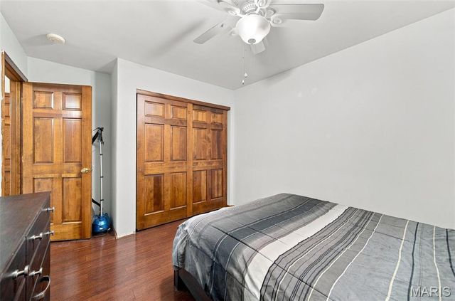 1042 Remington Oaks Court, Fenton, MO 63026