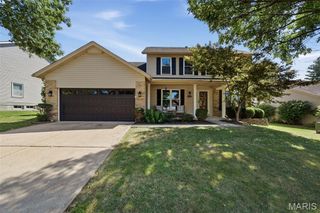 1042 Remington Oaks Court, Fenton, MO 63026
