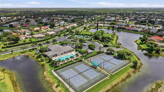 8080 Breton CIR, Fort Myers, FL 33912