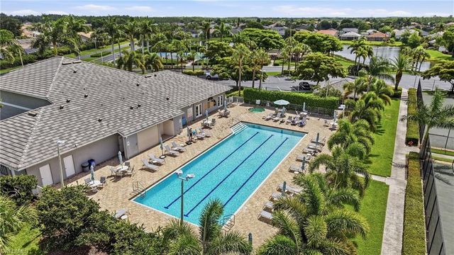 8080 Breton CIR, Fort Myers, FL 33912