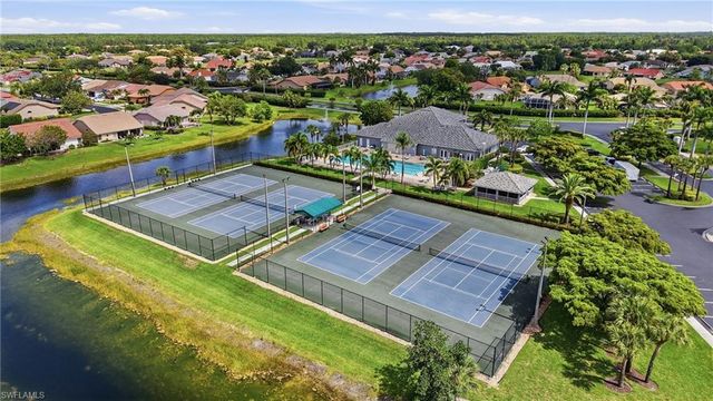 8080 Breton CIR, Fort Myers, FL 33912