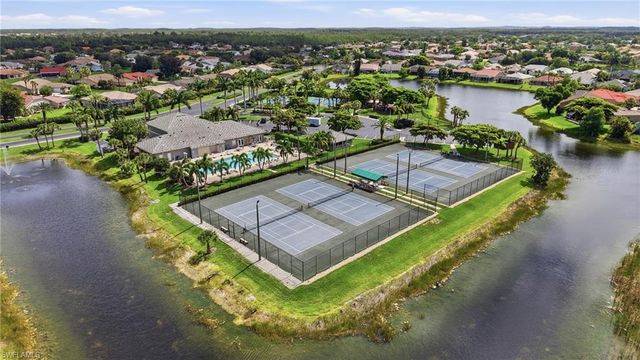 8080 Breton CIR, Fort Myers, FL 33912