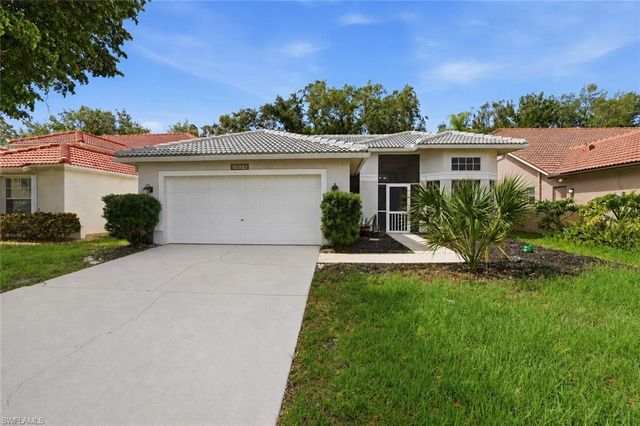 8080 Breton CIR, Fort Myers, FL 33912
