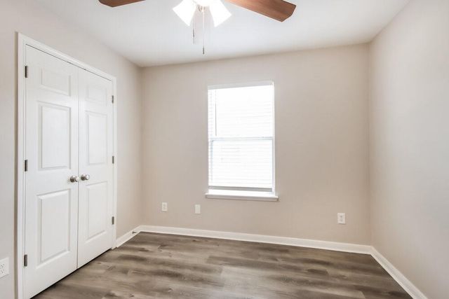 28923 Village Creek Loop, Spring, TX 77386