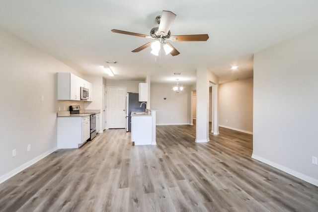 28923 Village Creek Loop, Spring, TX 77386