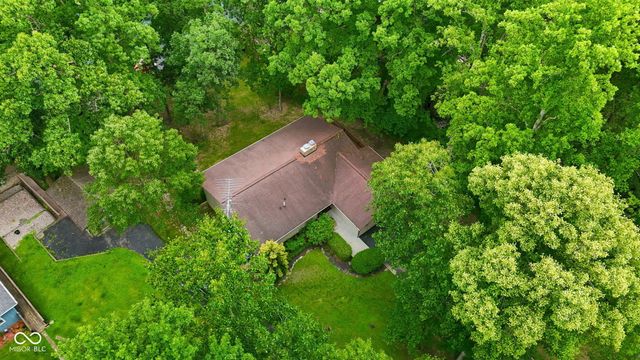 7215 Lion Drive, Nineveh, IN 46164