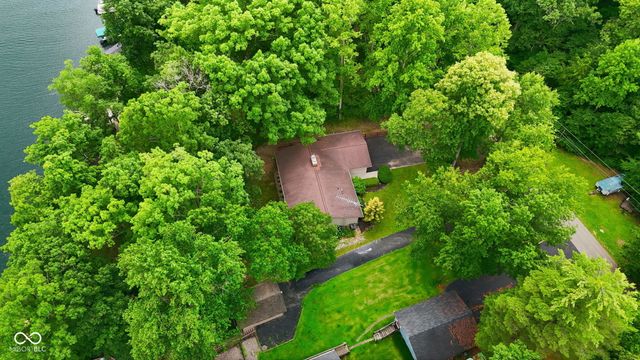 7215 Lion Drive, Nineveh, IN 46164