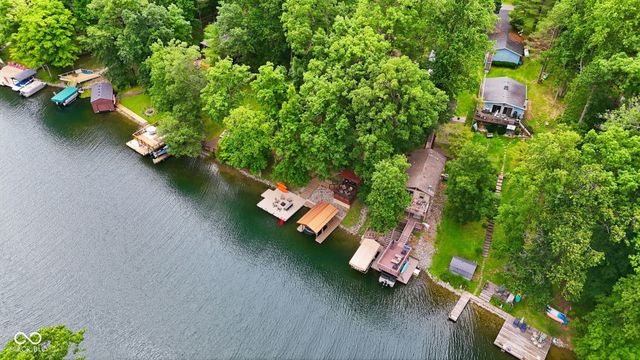 7215 Lion Drive, Nineveh, IN 46164