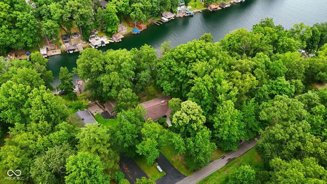 7215 Lion Drive, Nineveh, IN 46164