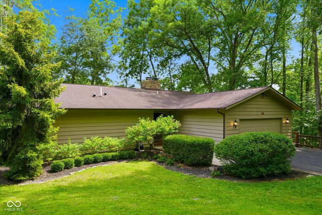 7215 Lion Drive, Nineveh, IN 46164