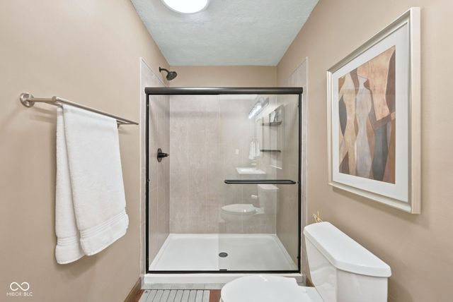 7215 Lion Drive, Nineveh, IN 46164