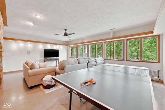 7215 Lion Drive, Nineveh, IN 46164