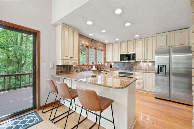 7215 Lion Drive, Nineveh, IN 46164