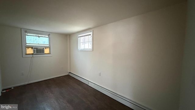 3914 FINDLEY RD, Woodbridge, VA 22193