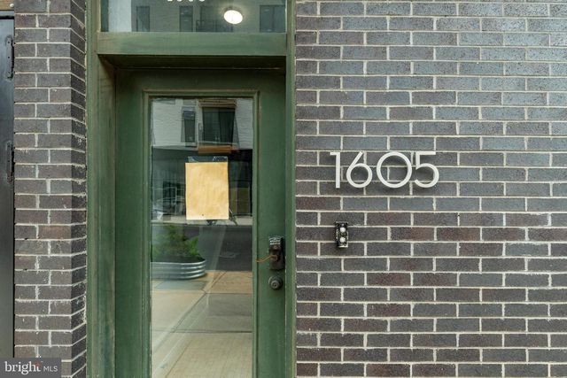 1605 RIDGE AVE, Philadelphia, PA 19130