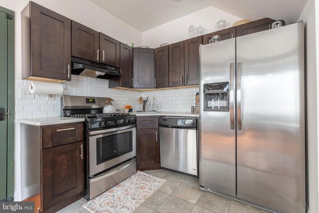 1605 RIDGE AVE, Philadelphia, PA 19130