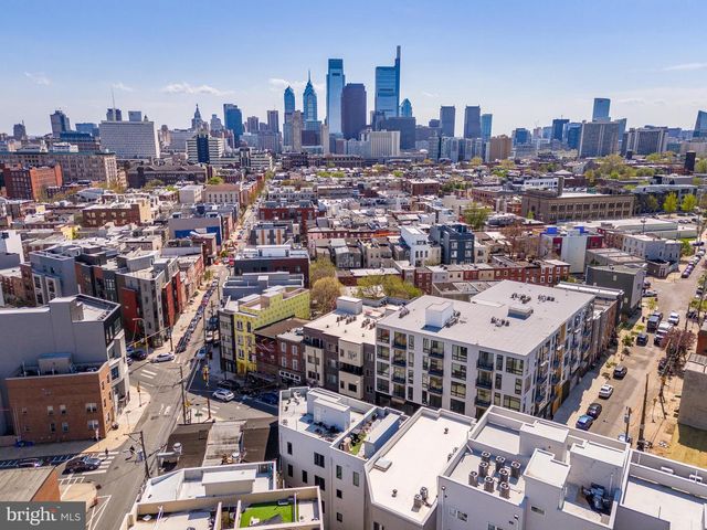 1605 RIDGE AVE, Philadelphia, PA 19130