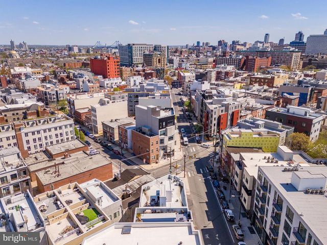 1605 RIDGE AVE, Philadelphia, PA 19130