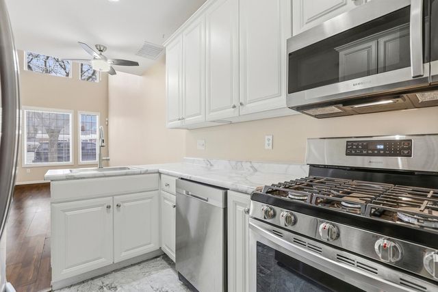 2921 Clough Avenue, Highland, IN 46322