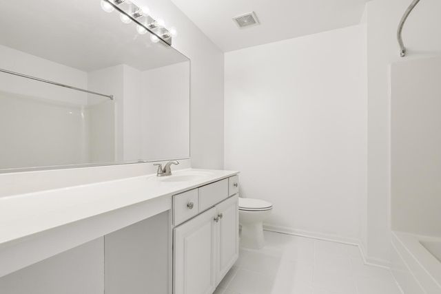 2921 Clough Avenue, Highland, IN 46322