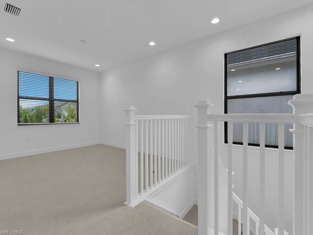 20581 Fair Oak LN, Estero, FL 33928