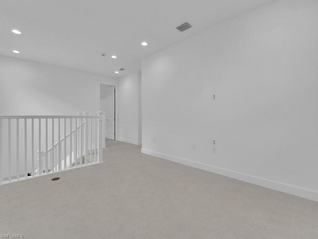 20581 Fair Oak LN, Estero, FL 33928
