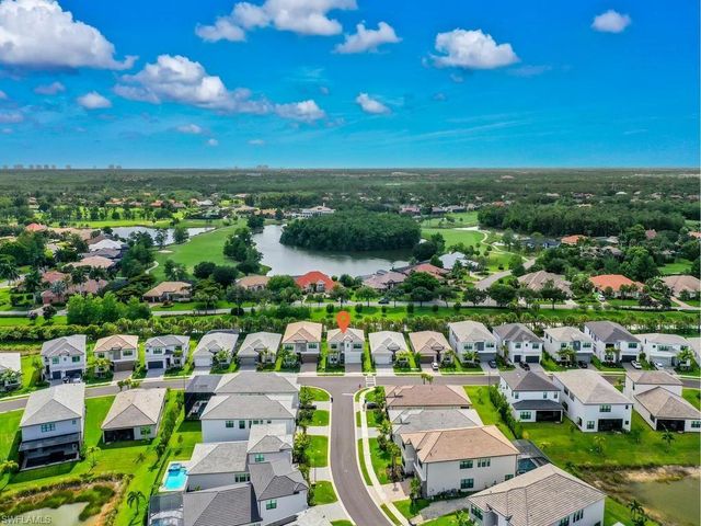 20581 Fair Oak LN, Estero, FL 33928