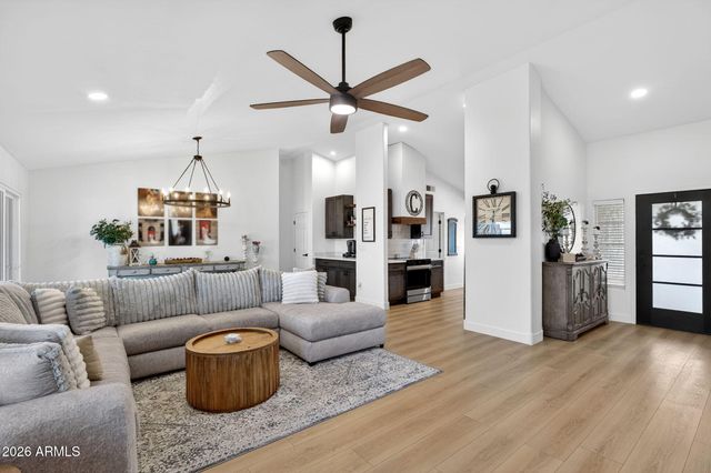 2313 E CORTEZ Drive, Gilbert, AZ 85234